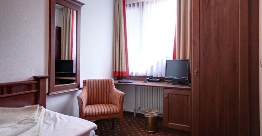 Garni-Hotel Kranich Potsdam Zimmer foto